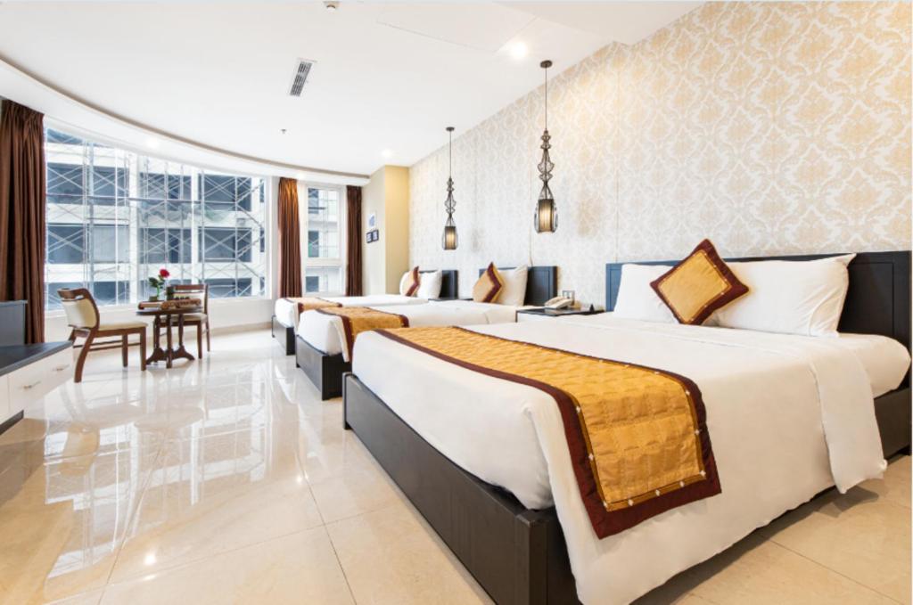 J&b & 4* Da Nang