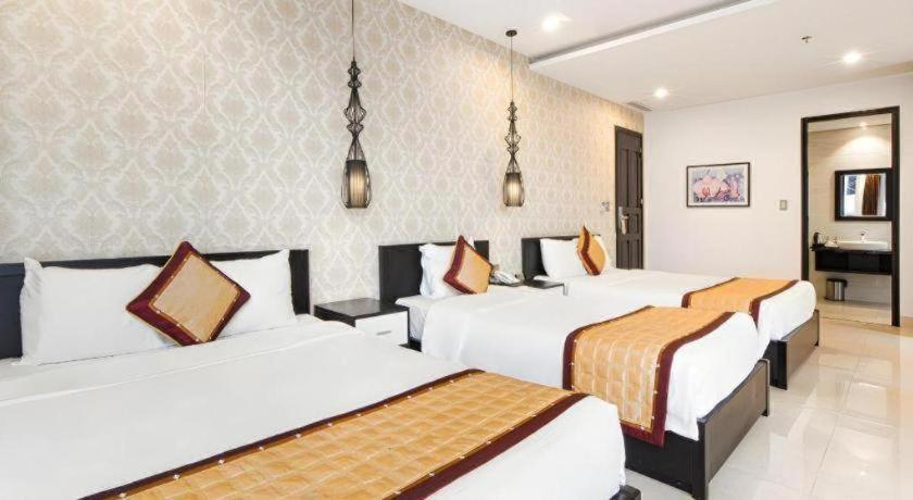 J&b & 4* Đà Nẵng
