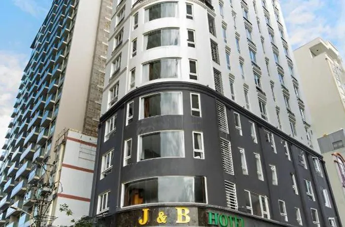 J&B Hotel & Apartment