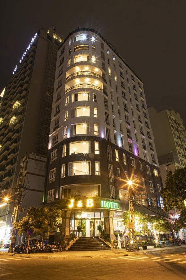 J&b & 4* Da Nang