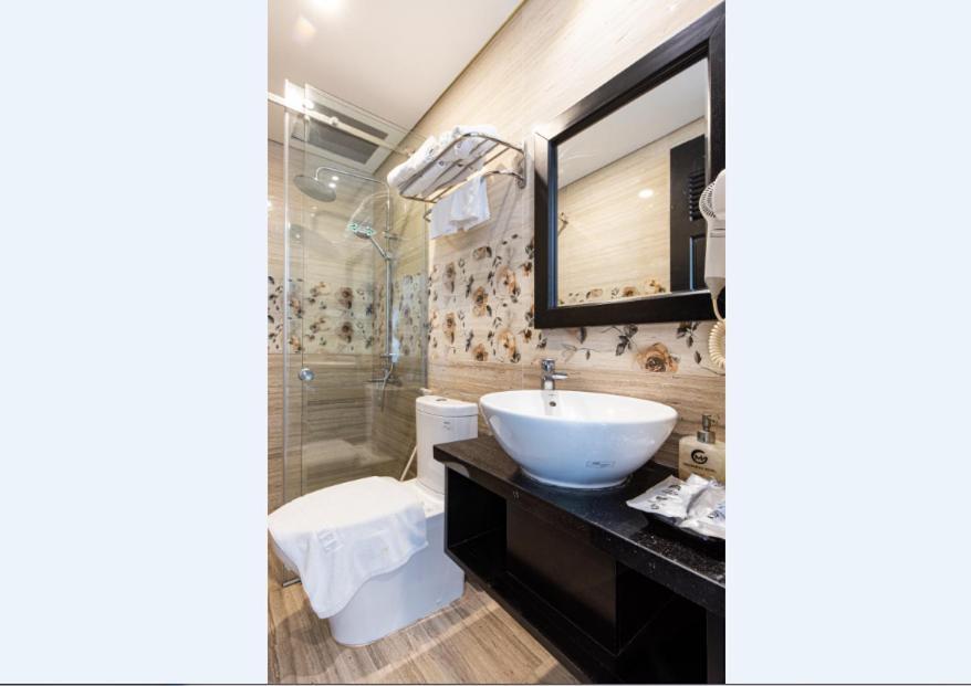 Hotel J&b & 4*