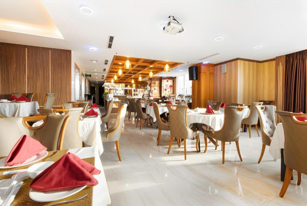 J&b & 4* Da Nang