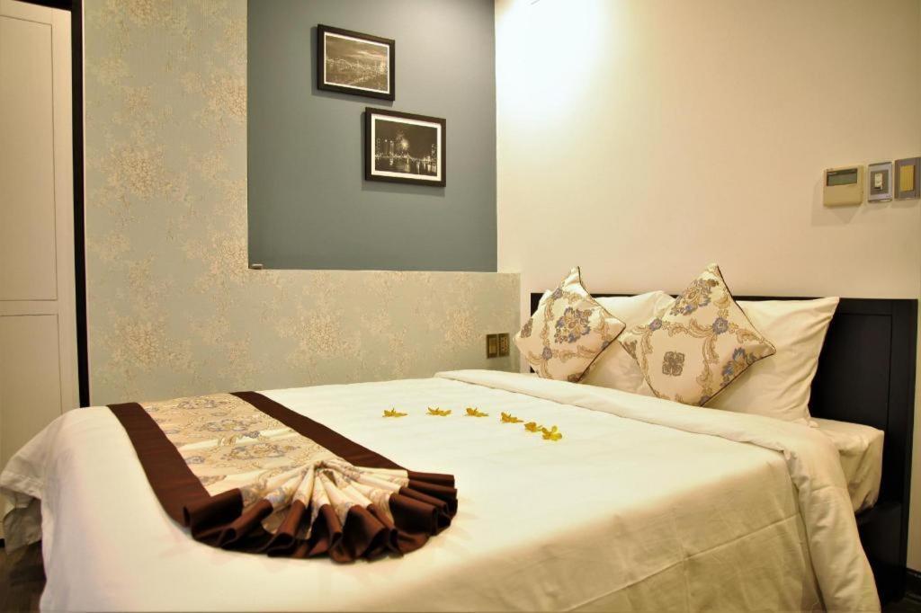 J&b & Hotel