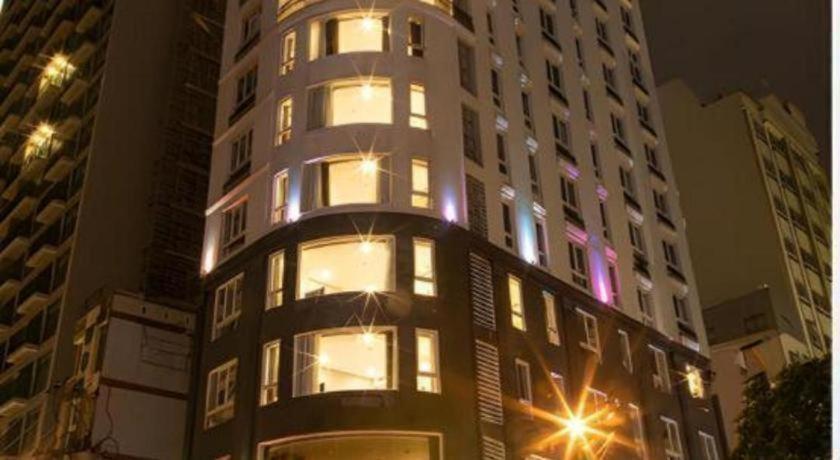 J&b & Hotel