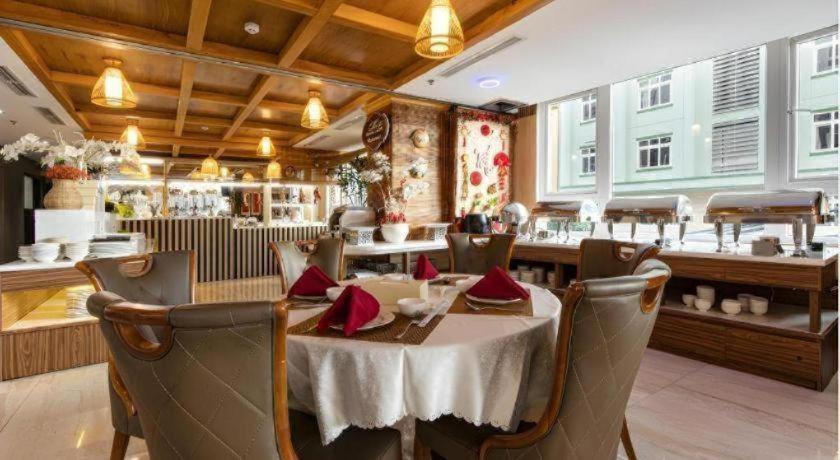 J&b & Hotel 4*